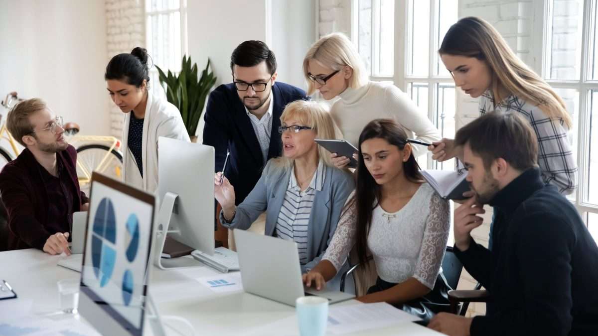 Read more about the article Why PR, HR Departments Should Cooperate During a Crisis