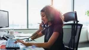 Read more about the article Should You Hire a PR Firm or Do It Yourself?