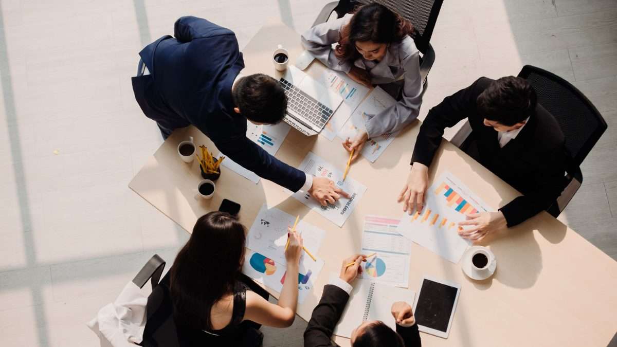 You are currently viewing Key Metrics B2B Marketers Need To Pay Attention To