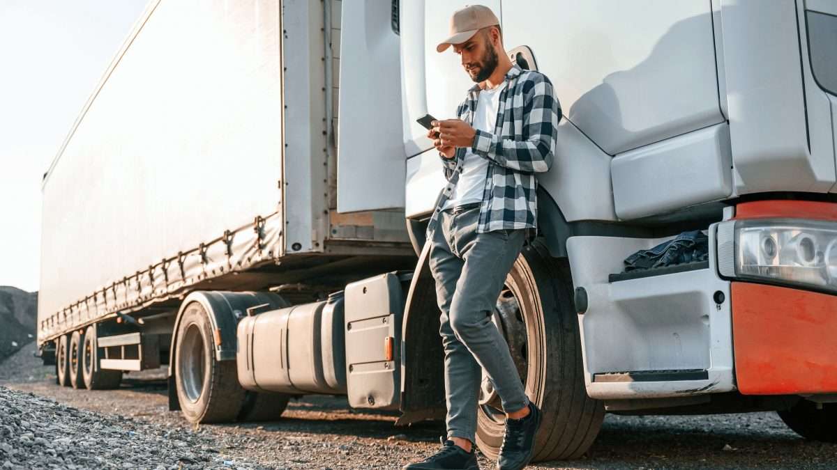 Read more about the article Social Media Tips for Florida’s Trucking Companies